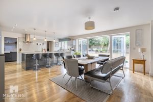 Kitchen/Diner- click for photo gallery